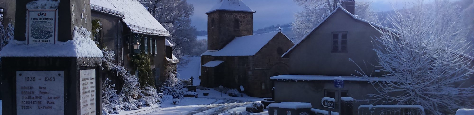 le bourg sous la neige